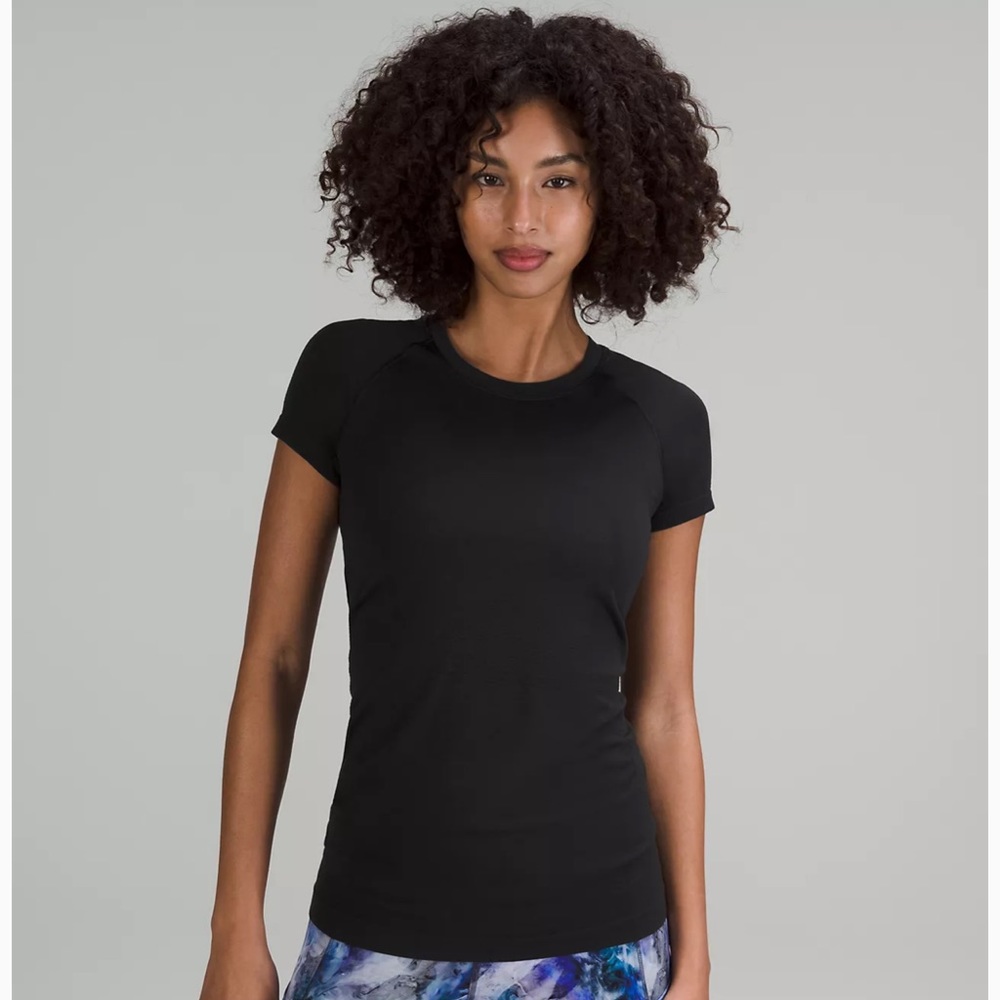 Swiftly Tech Short-Sleeve Shirt 2.0 black lululemon size 4